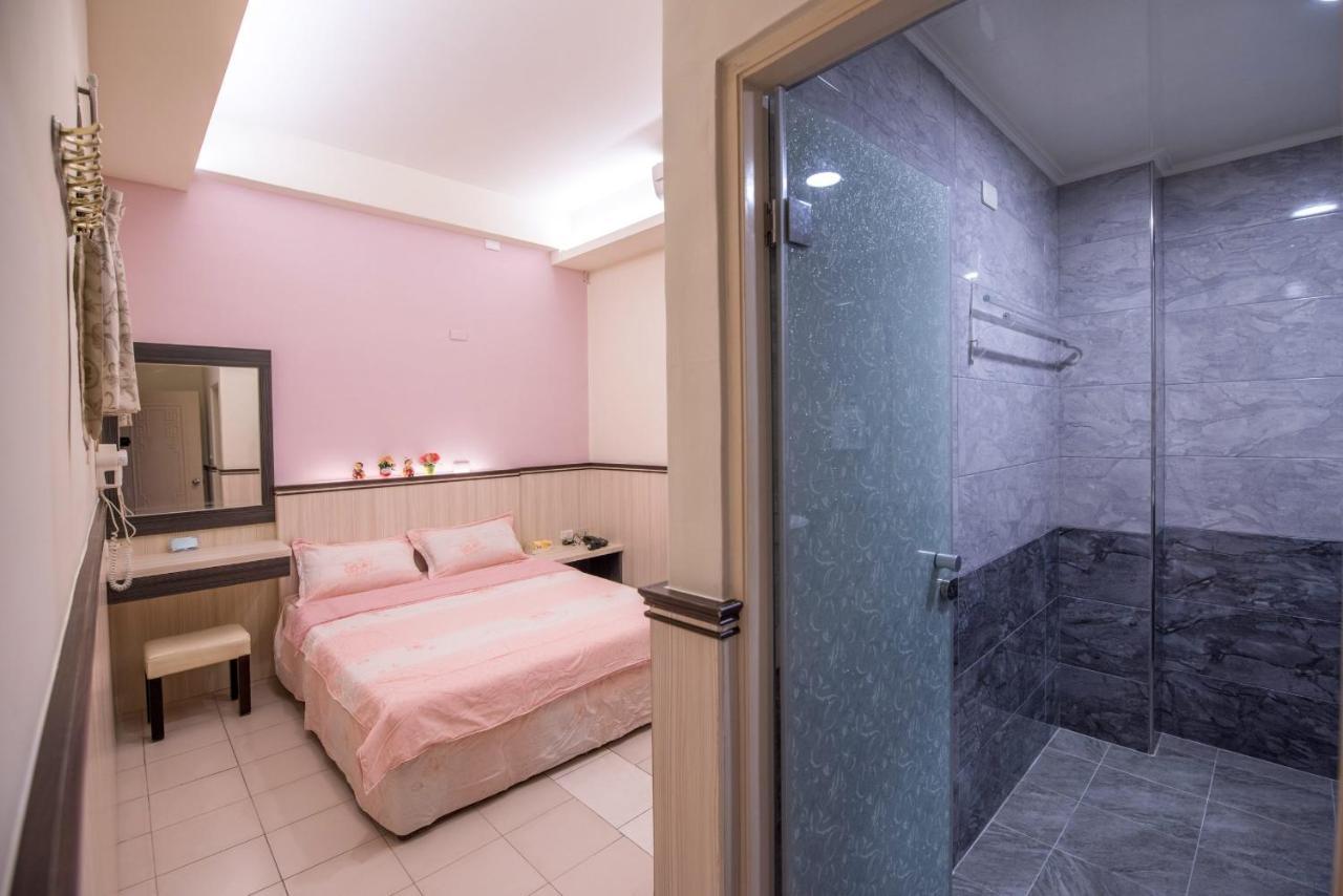 For You Bed And Breakfast Makung Kültér fotó